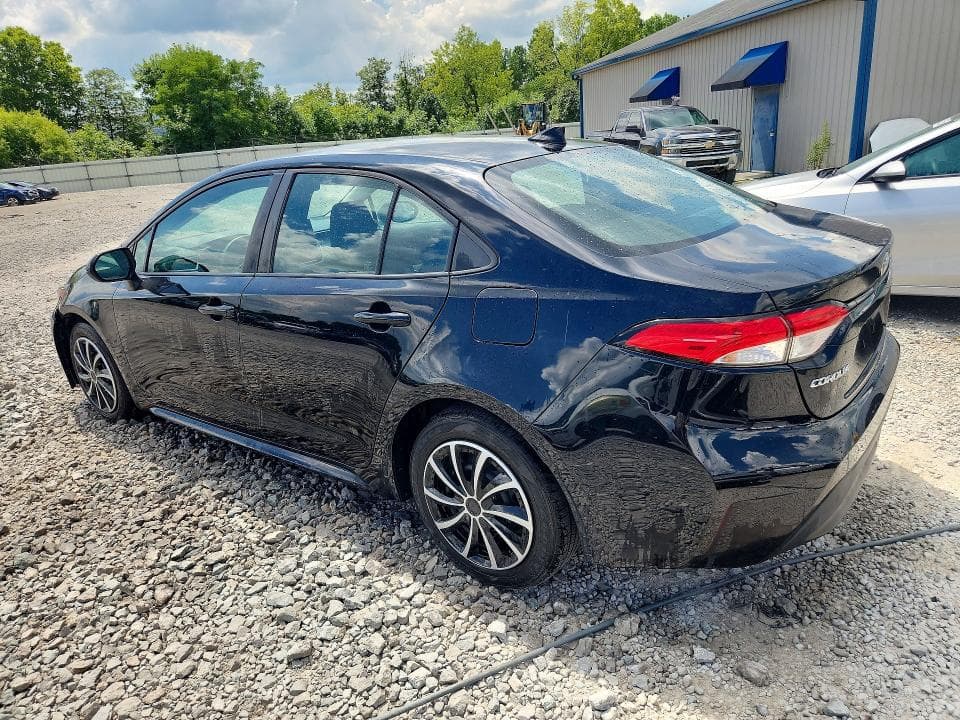 2023 TOYOTA COROLLA 2