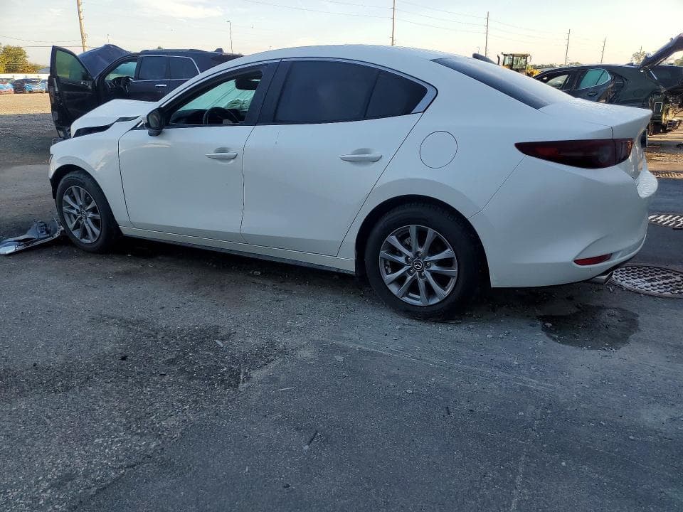 2021 MAZDA 3 2