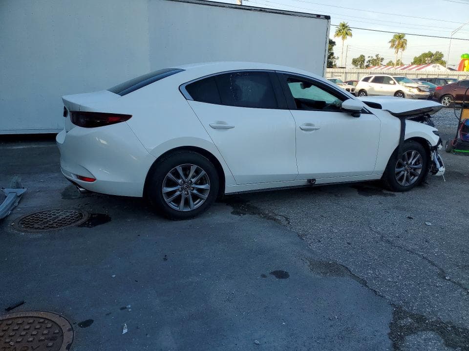 2021 MAZDA 3 3