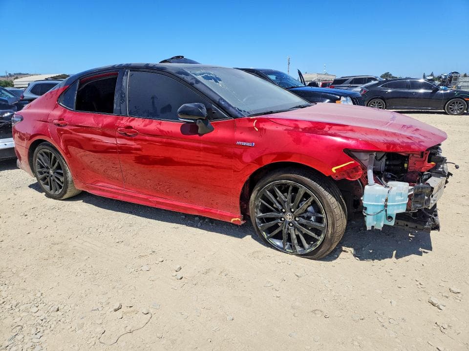 2021 TOYOTA CAMRY XSE 4