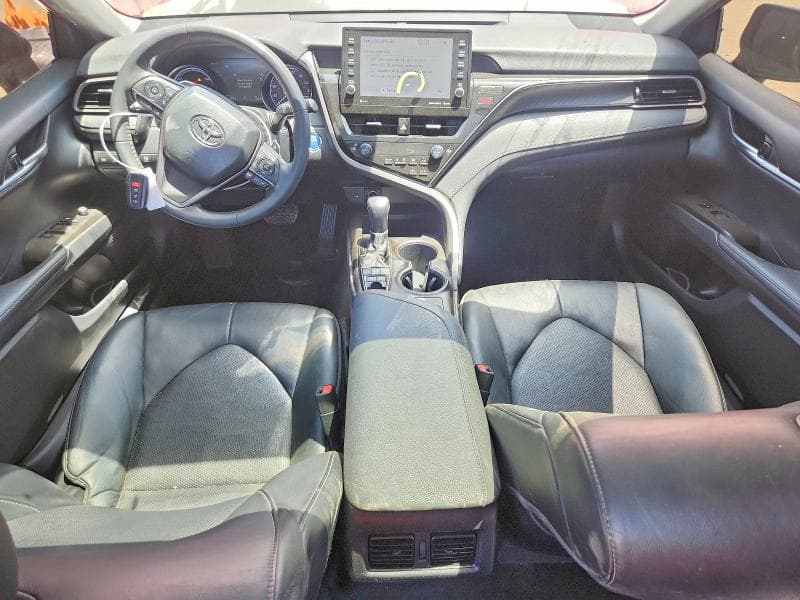2021 TOYOTA CAMRY XSE 8