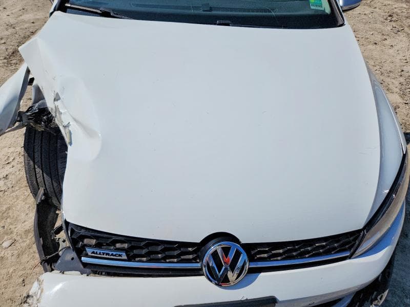2017 VOLKSWAGEN GOLF ALLTRACK S S 11