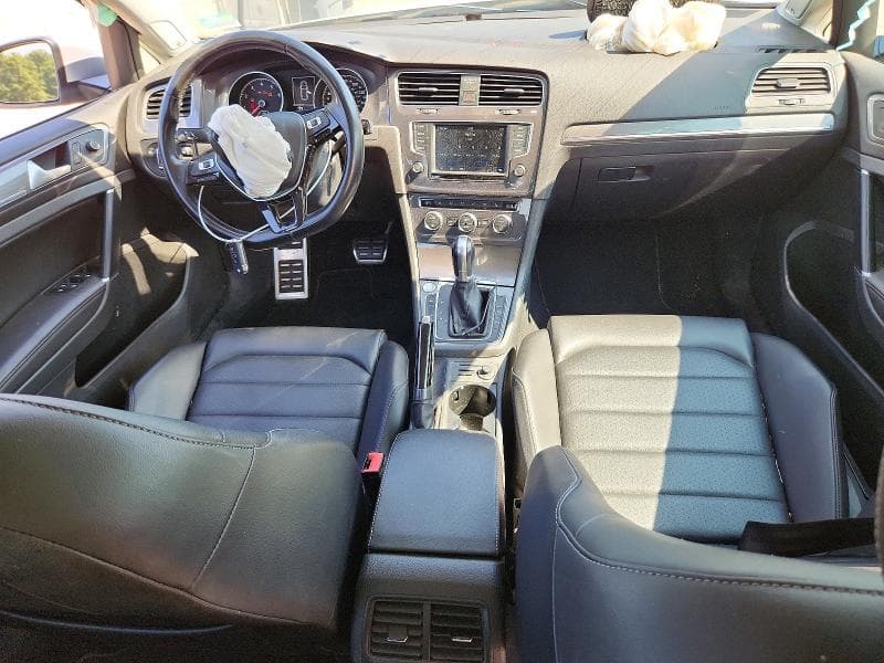 2017 VOLKSWAGEN GOLF ALLTRACK S S 8