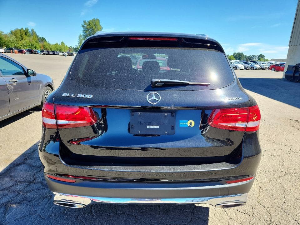 2019 MERCEDES-BENZ GLC 300 4MATIC 6