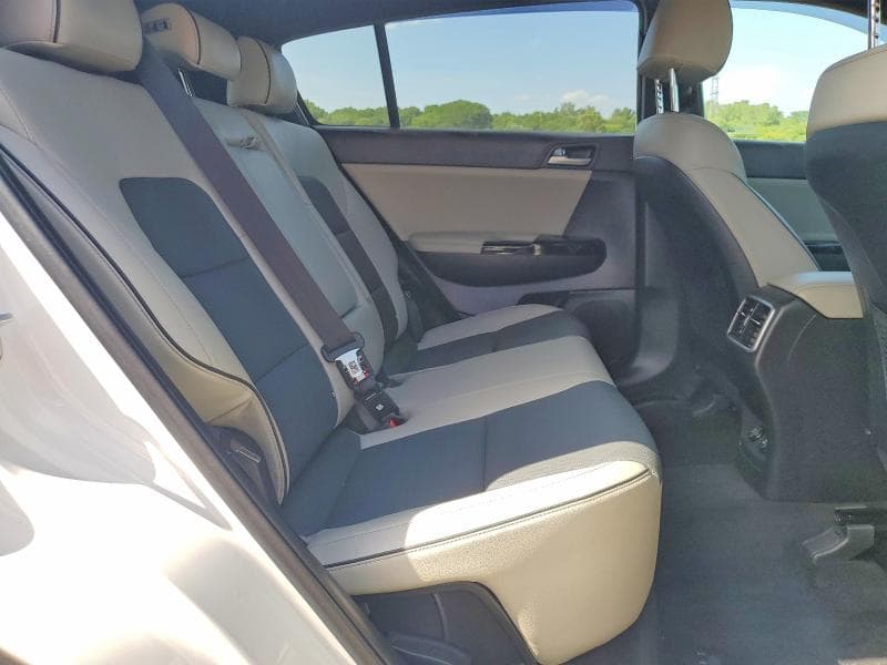 2018 KIA SPORTAGE EX 11
