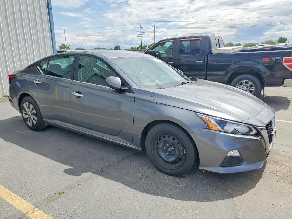 2019 NISSAN ALTIMA S 4