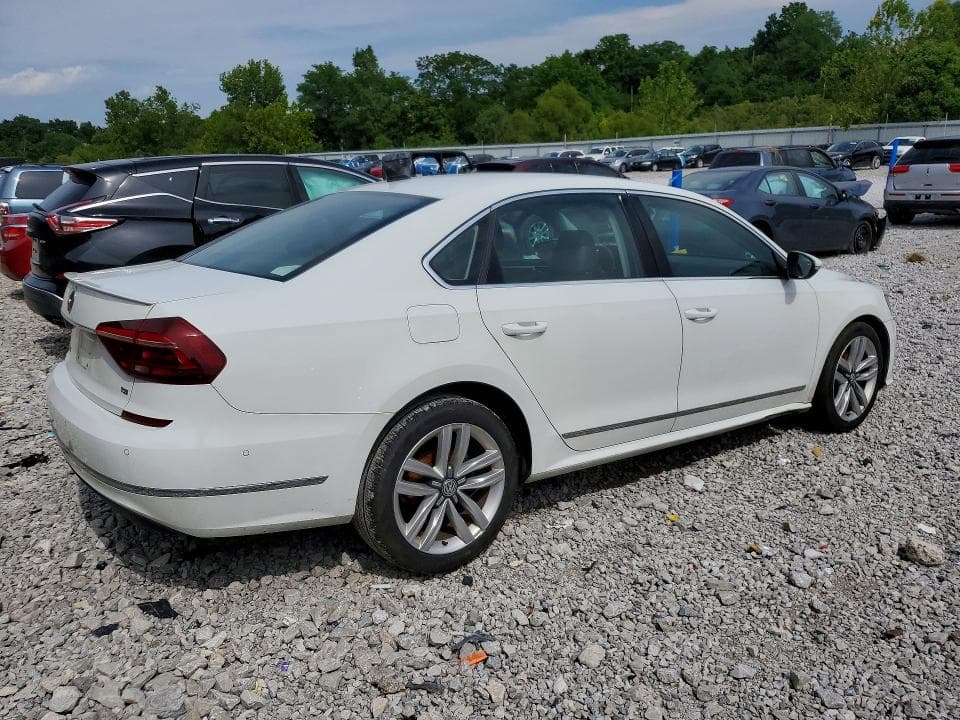 2017 VOLKSWAGEN PASSAT SEL PREMIUM 3