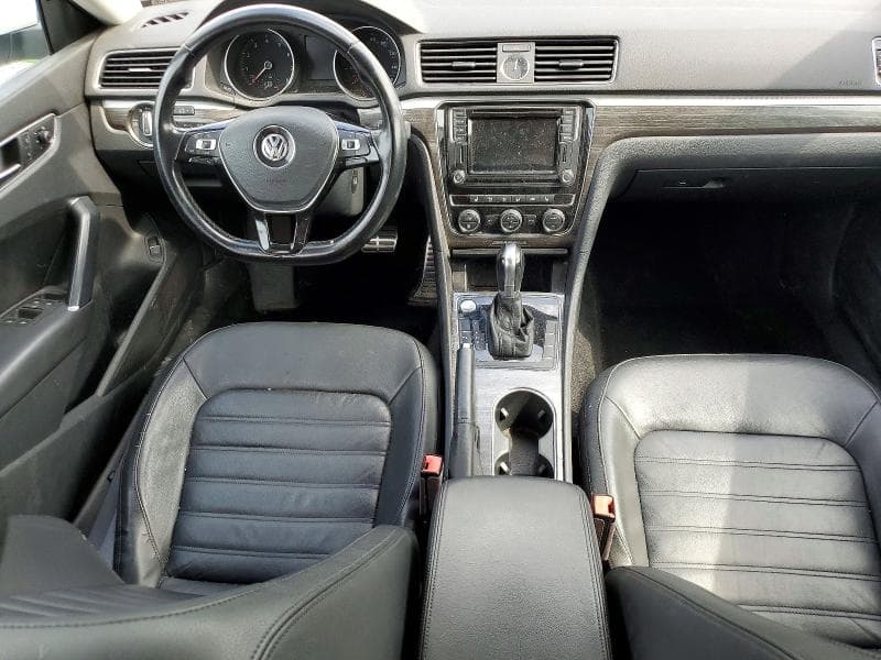 2017 VOLKSWAGEN PASSAT SEL PREMIUM 8