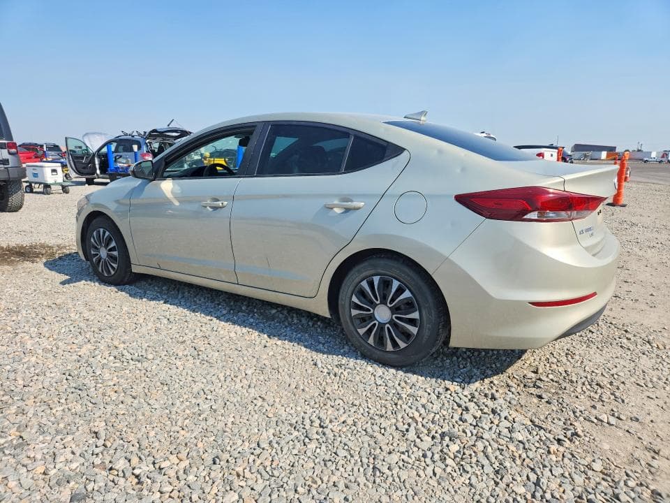 2017 HYUNDAI ELANTRA SE 2
