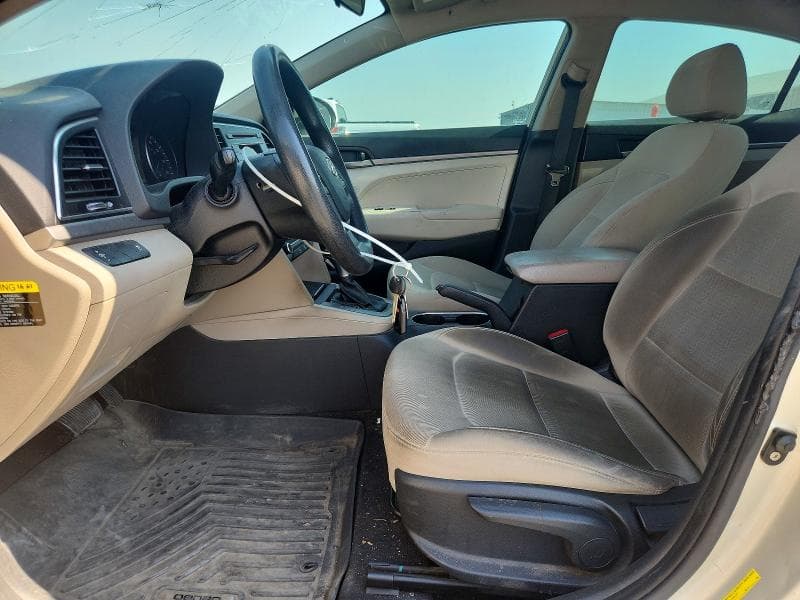 2017 HYUNDAI ELANTRA SE 7