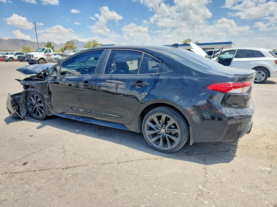 2023 TOYOTA COROLLA SE 2