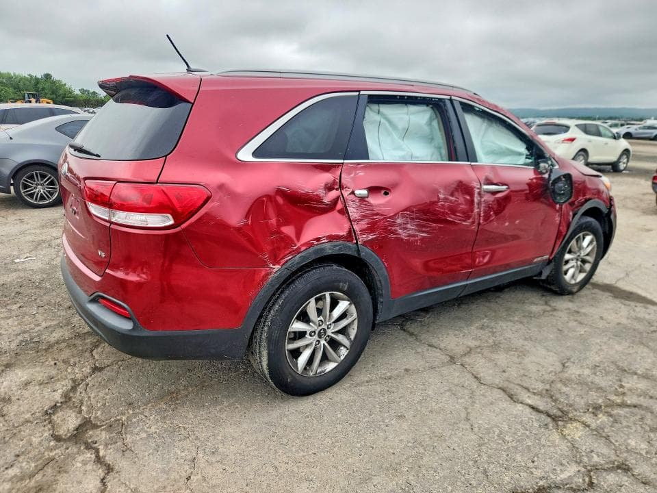 2017 KIA SORENTO LX V6 3