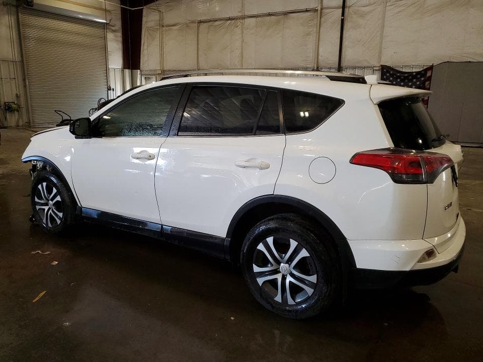2018 TOYOTA RAV4 LE LE 2