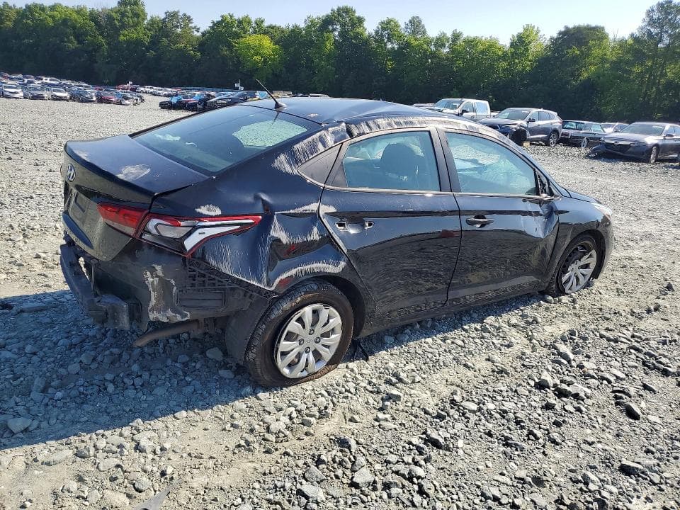 2021 HYUNDAI ACCENT SE 3