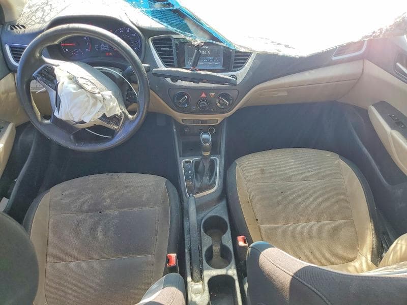 2021 HYUNDAI ACCENT SE 8