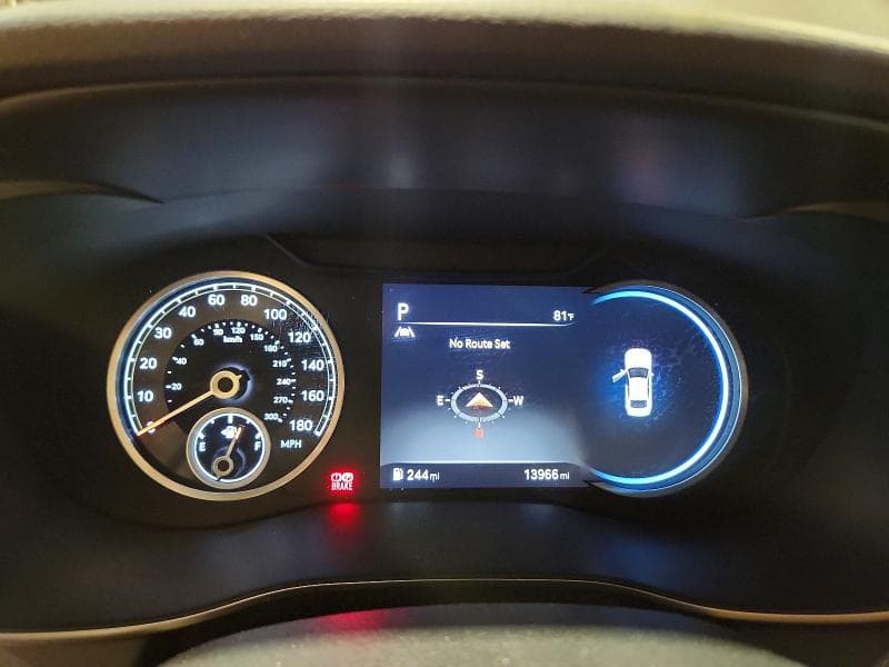 2023 GENESIS G70 2.0T 9