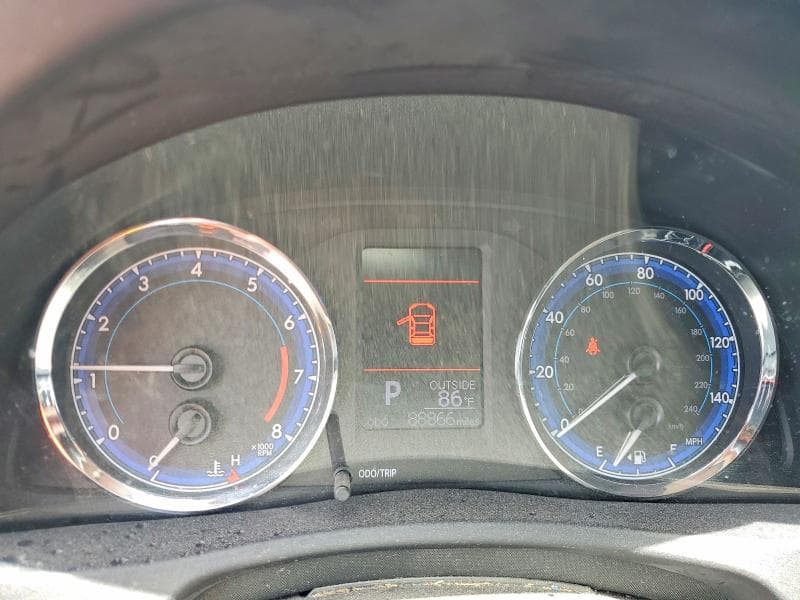 2019 TOYOTA COROLLA L 9