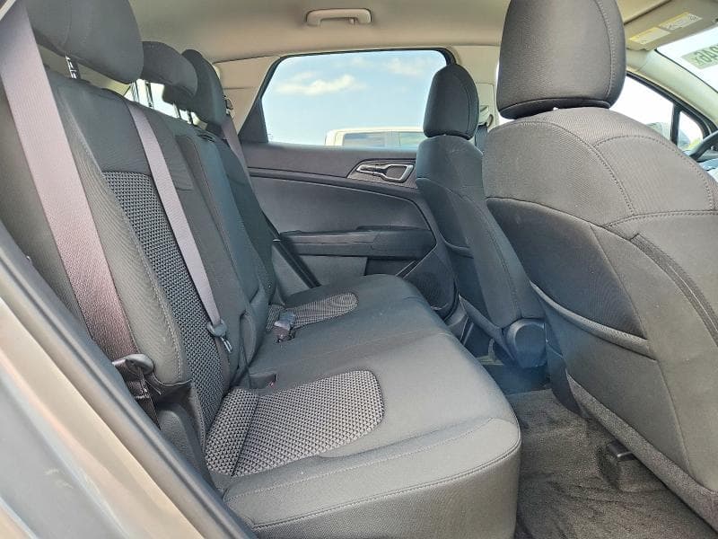 2025 KIA SPORTAGE LX 11