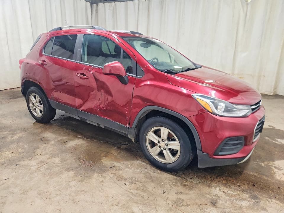 2021 CHEVROLET TRAX 1LT 4