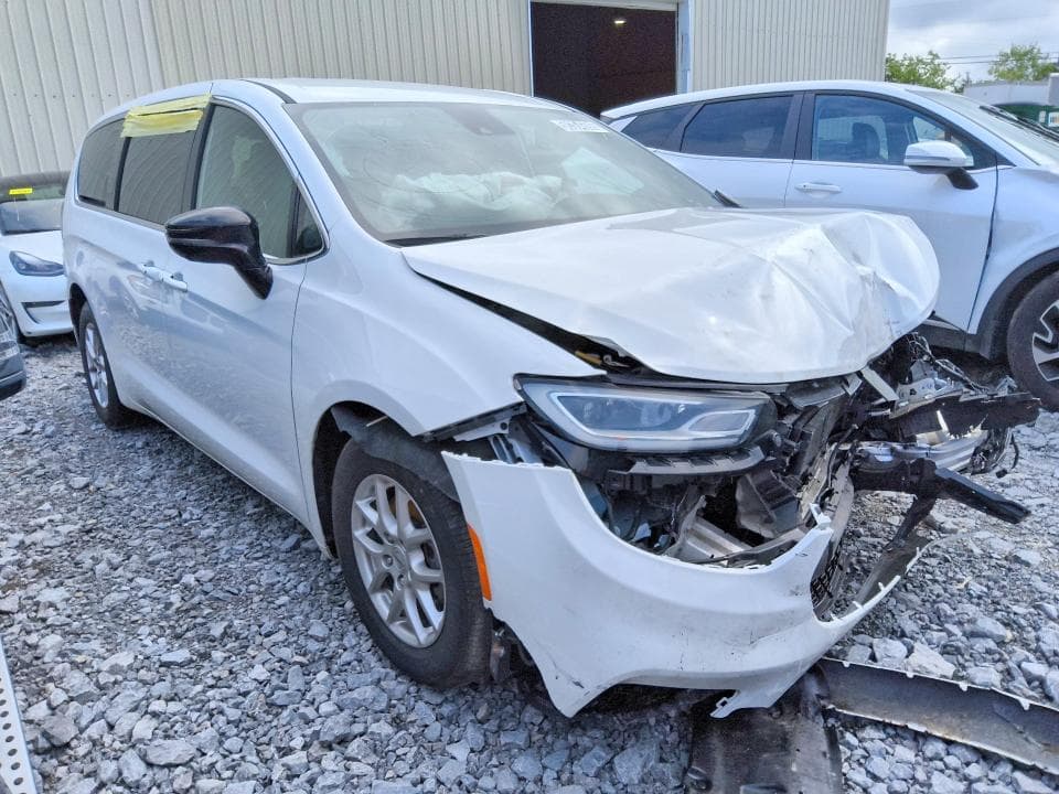 2025 CHRYSLER PACIFICA SELECT 4