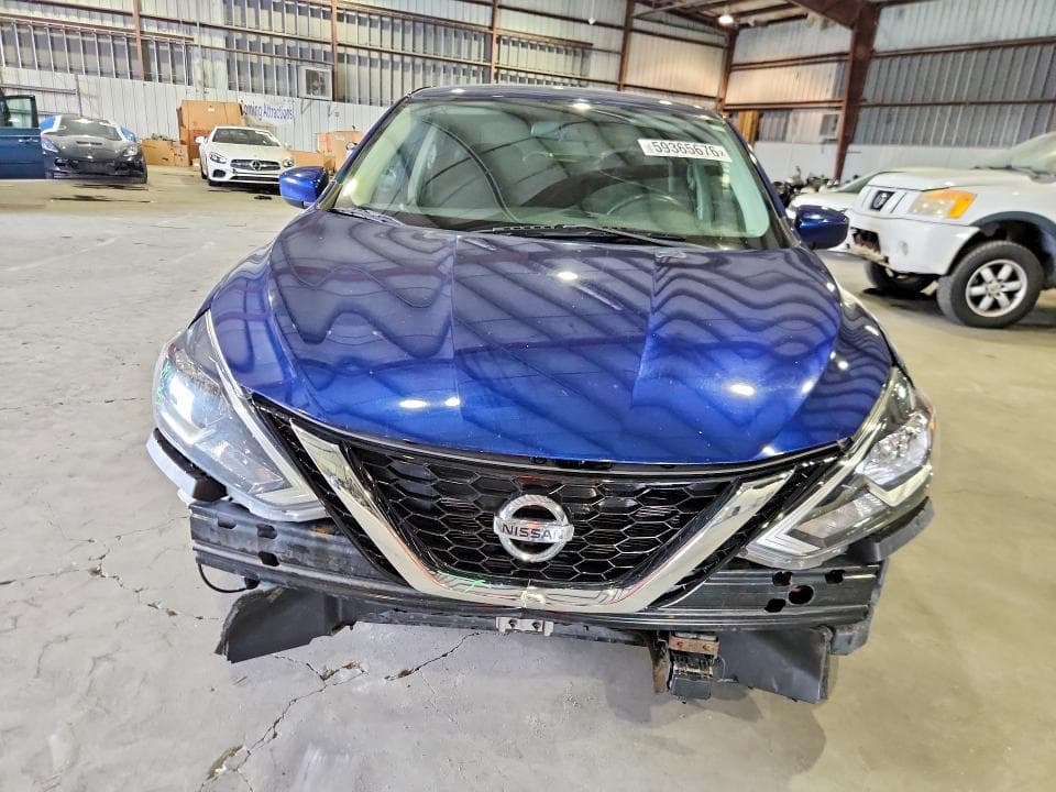 2019 NISSAN SENTRA SV 5