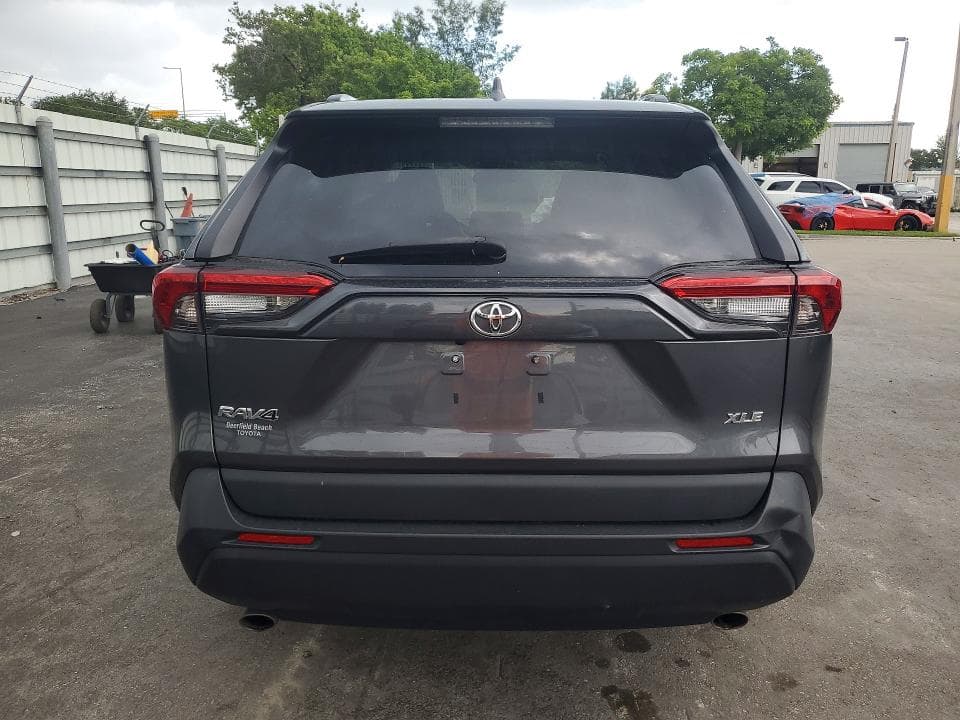 2021 TOYOTA RAV4 XLE PREMIUM 6