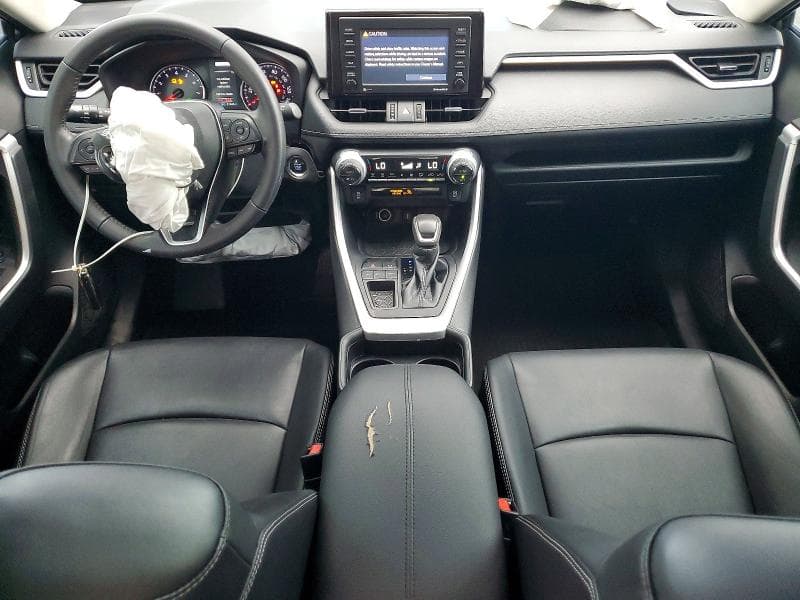 2021 TOYOTA RAV4 XLE PREMIUM 8