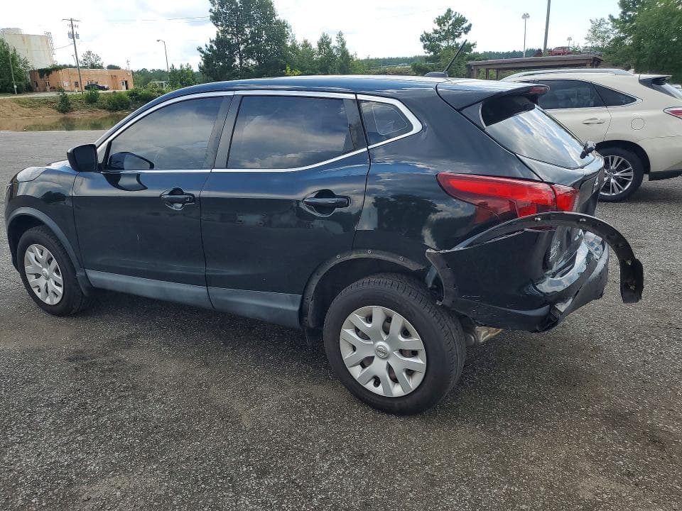 2017 NISSAN ROGUE SPORT S 2