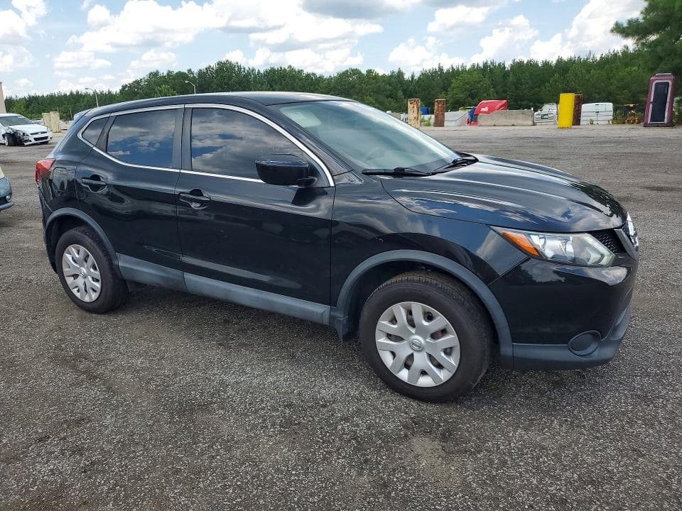 2017 NISSAN ROGUE SPORT S 4