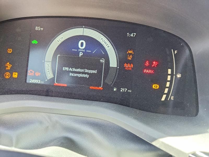 2025 TOYOTA CAMRY SE 9