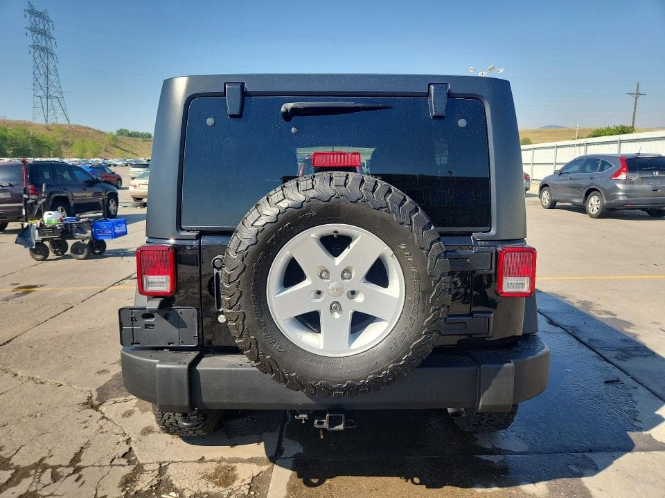 2017 JEEP WRANGLER UNLIMITED SPORT 6