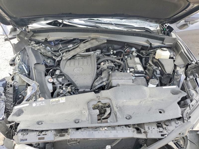 2026 TOYOTA GRAND HIGHLANDER PLATINUM PLATINUM 12