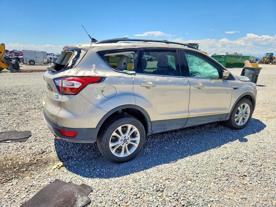2018 FORD ESCAPE SEL 3
