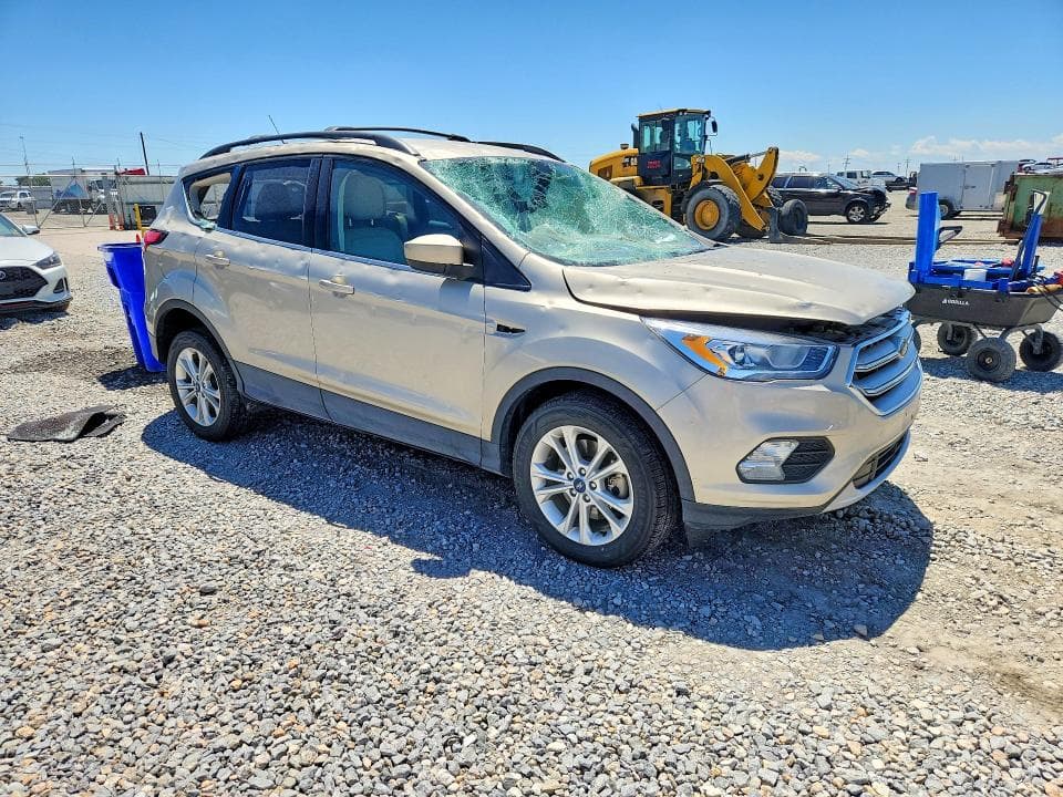 2018 FORD ESCAPE SEL 4