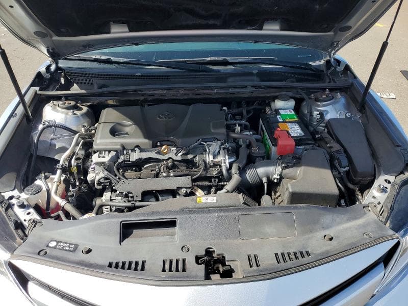 2019 TOYOTA CAMRY L L 11