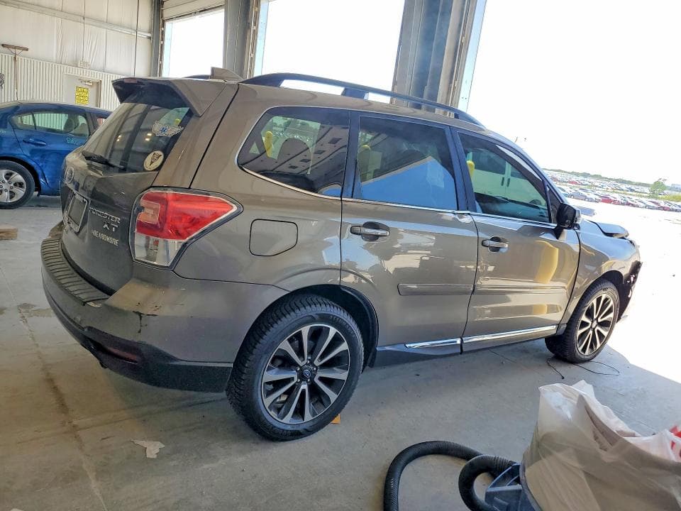 2017 SUBARU FORESTER 2.0XT TOURING 3