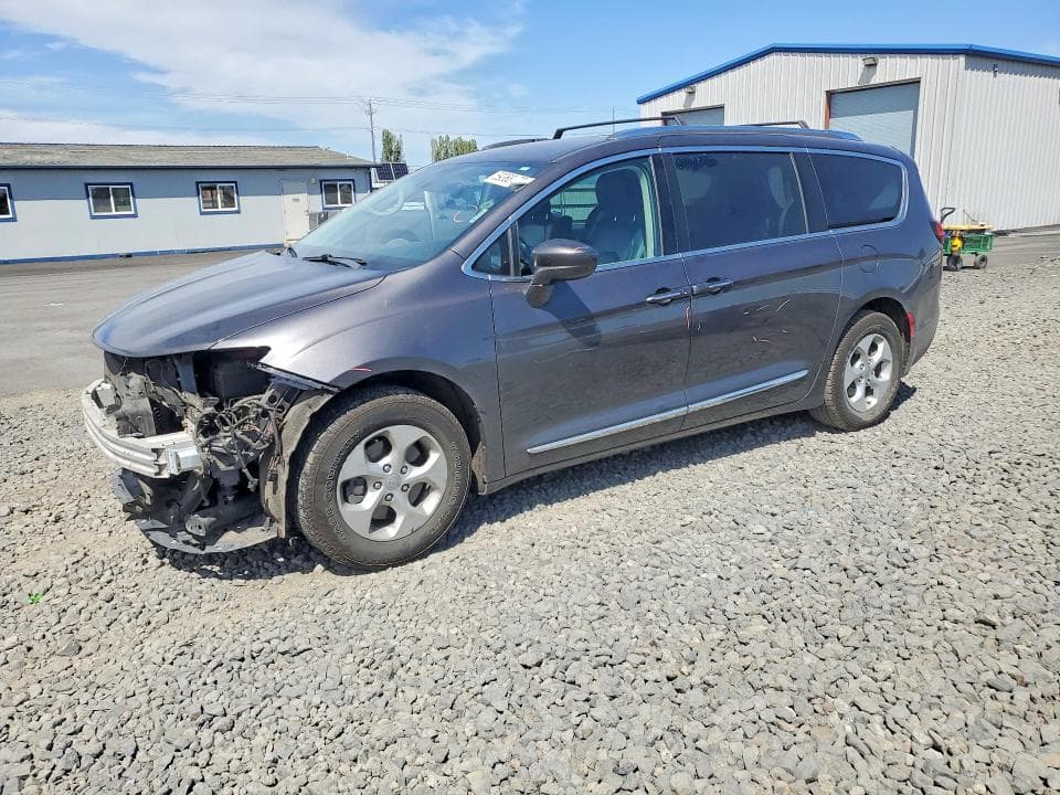 2017 CHRYSLER PACIFICA TOURING L PLUS - 1