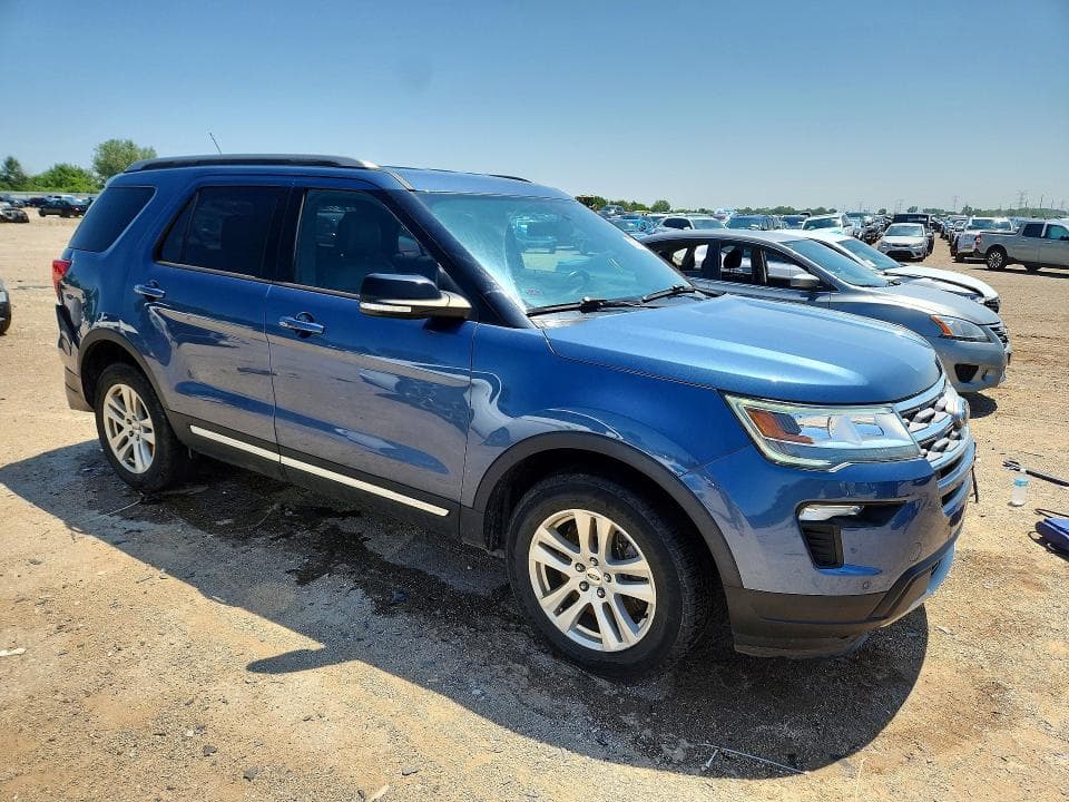 2018 FORD EXPLORER XLT 4