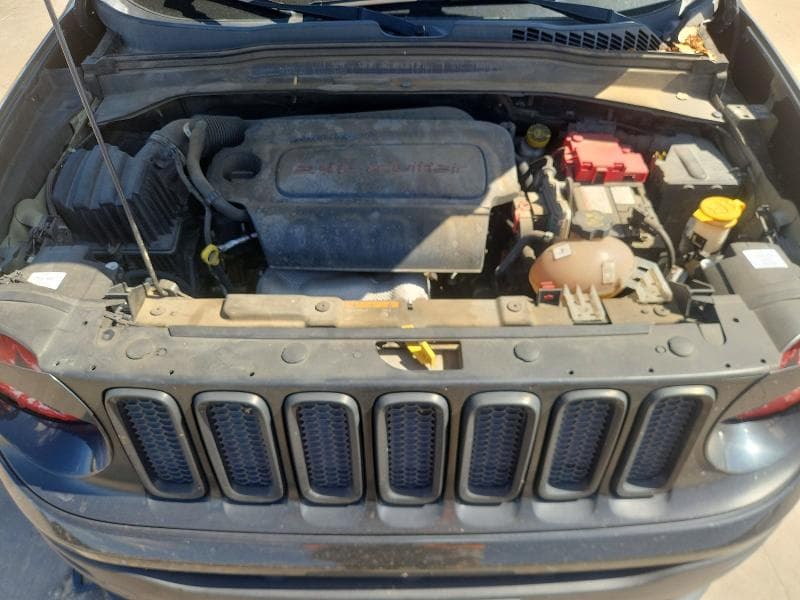 2018 JEEP RENEGADE LATITUDE 12