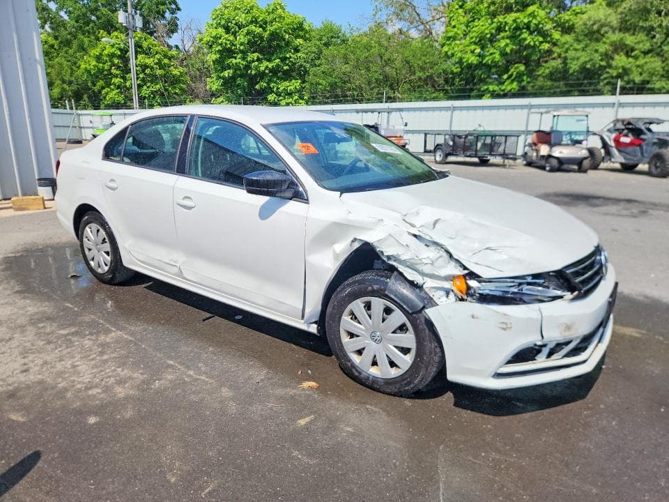 2016 VOLKSWAGEN JETTA S 4