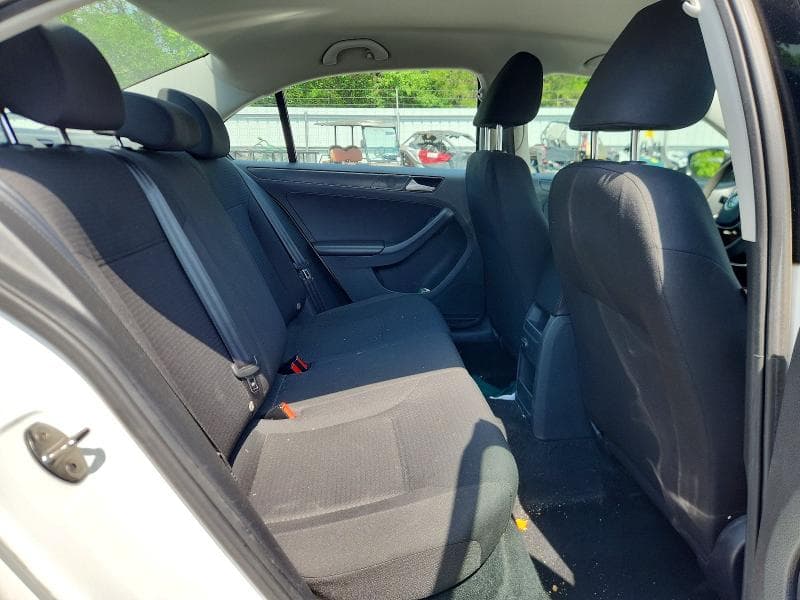 2016 VOLKSWAGEN JETTA S 10