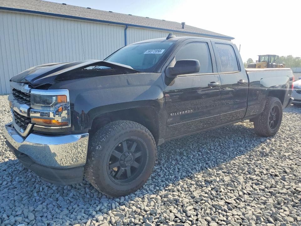 2018 CHEVROLET SILVERADO K1500 LT - 1
