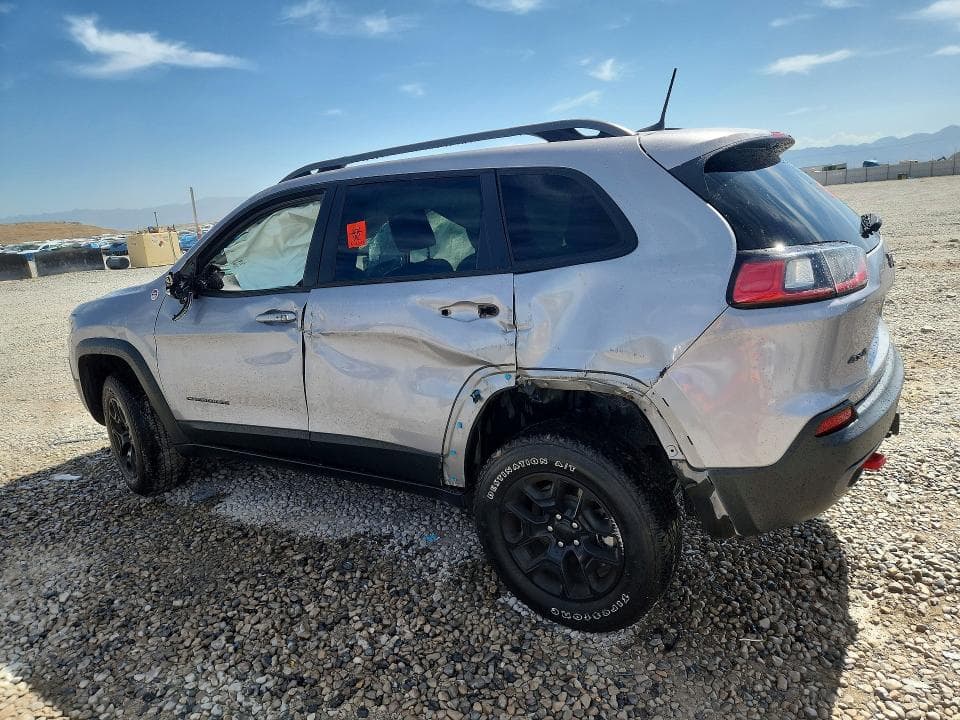 2021 JEEP CHEROKEE TRAILHAWK 2