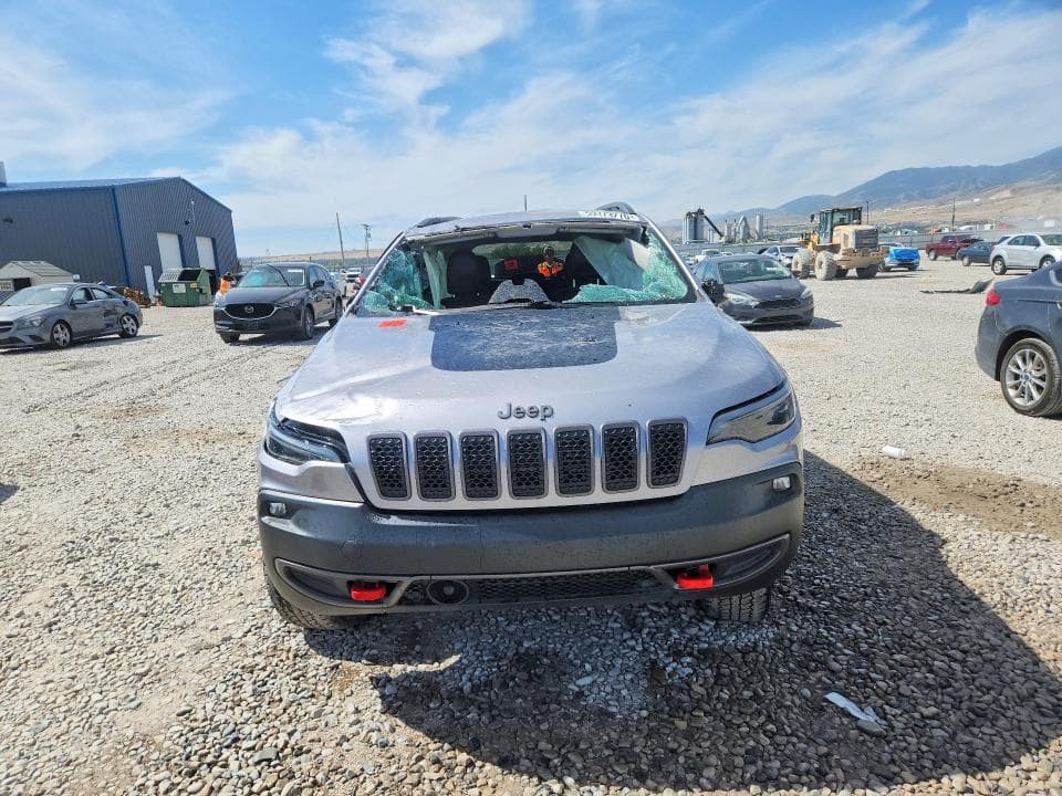 2021 JEEP CHEROKEE TRAILHAWK 5