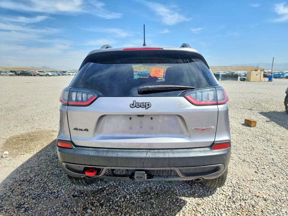 2021 JEEP CHEROKEE TRAILHAWK 6
