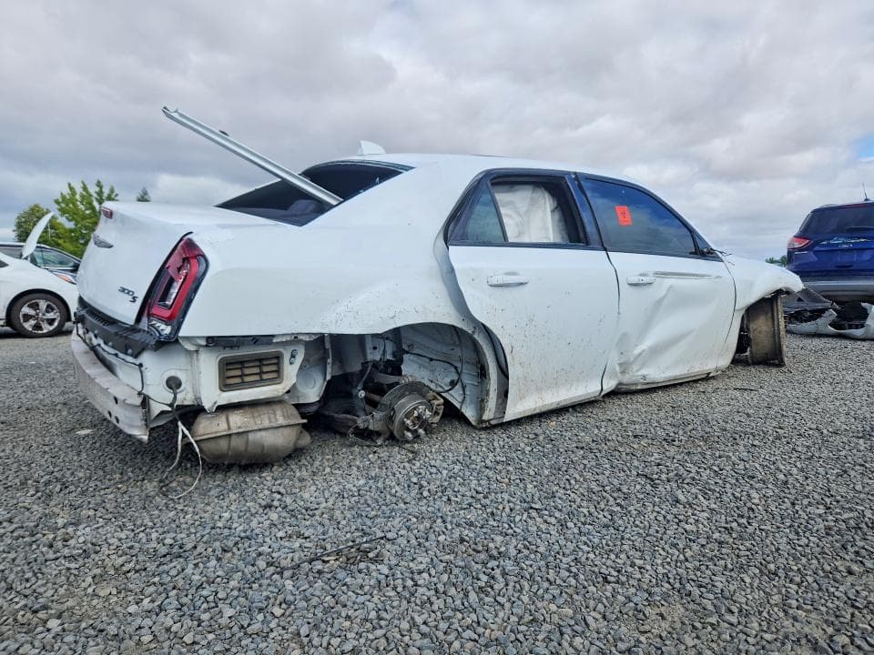 2022 CHRYSLER 300 S 3