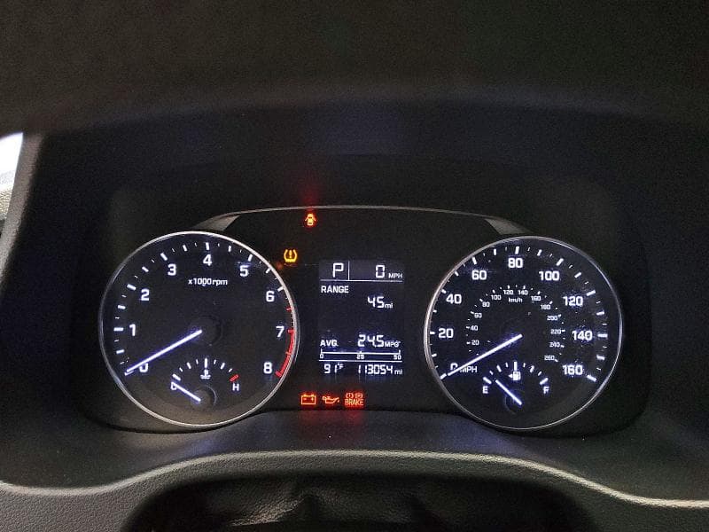 2017 HYUNDAI ELANTRA SE 9