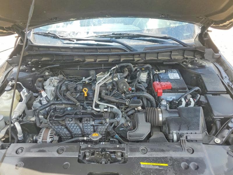 2021 NISSAN ALTIMA SR 11
