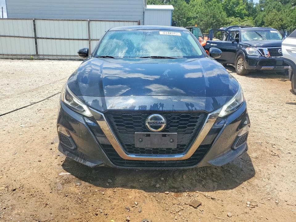 2021 NISSAN ALTIMA SR 5