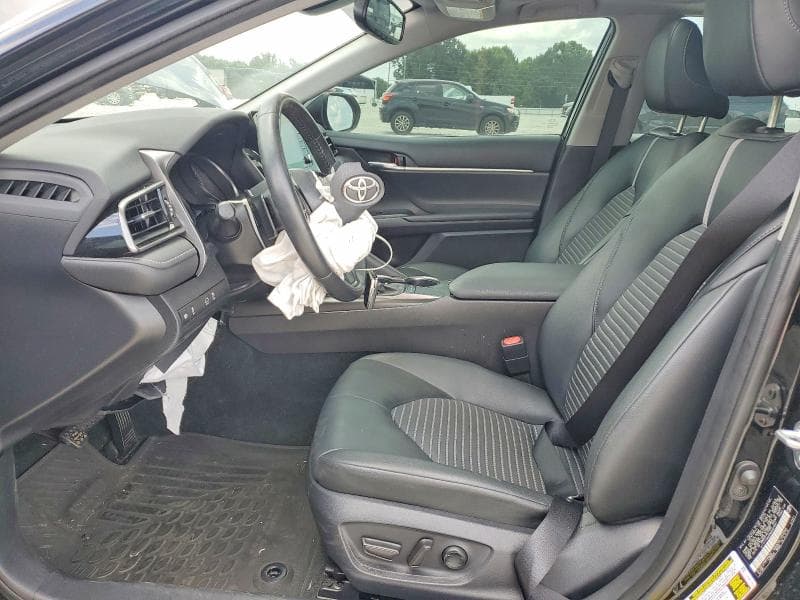 2022 TOYOTA CAMRY SE 7